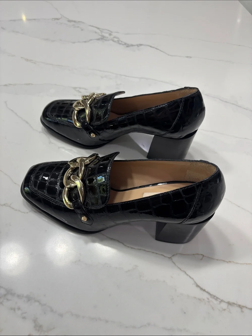 ANTONIO MELANI sleek patent